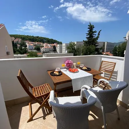Apartman White Sapphire